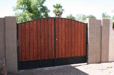 Service Gates 8